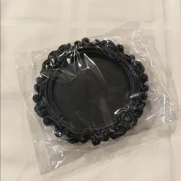 NWT Bundle of Small Chalkboard Frames and Marker - Picture 3 of 6